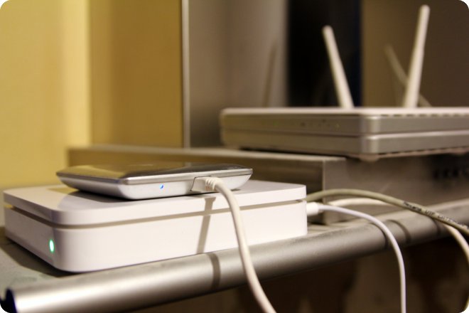 Apple AirPort Extreme (30.47КиБ)