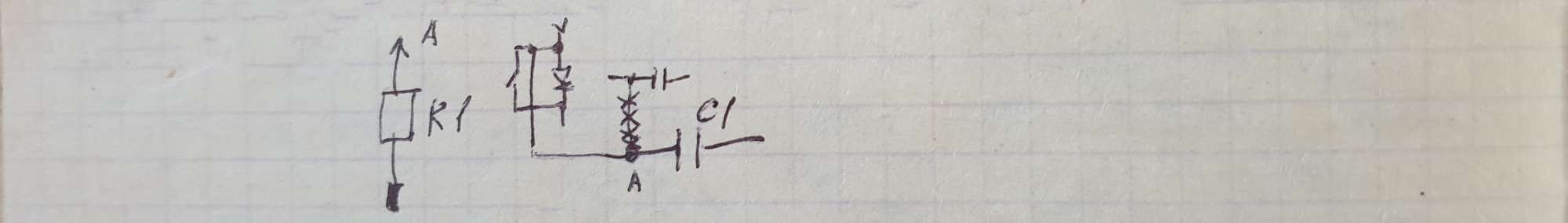 Рукописная схема электрической цепи с резистором R1, диодом, катушкой индуктивности и конденсатором C1, подключёнными к источнику тока.